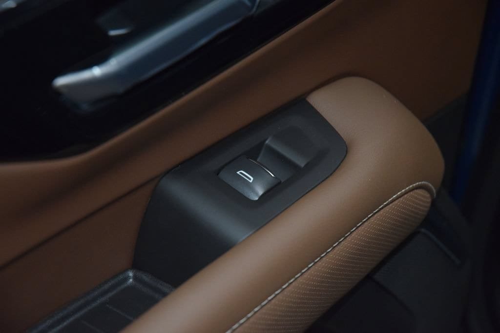 New 2026 Chevrolet Suburban High Country AWD/4WD image 48
