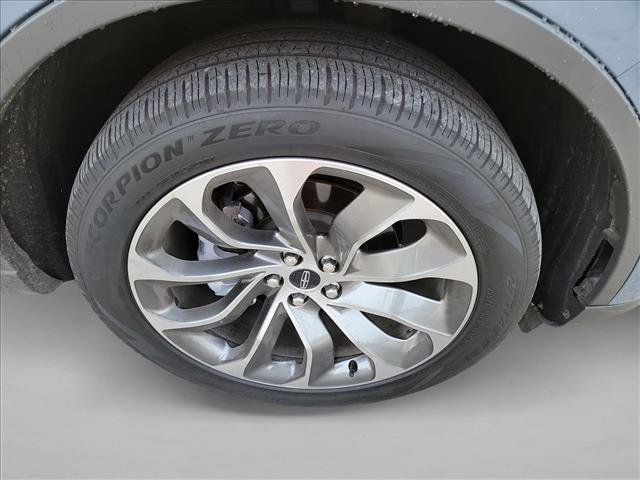 Used 2025 Lincoln Aviator Reserve w/ Illumination Package AWD/4WD image 10