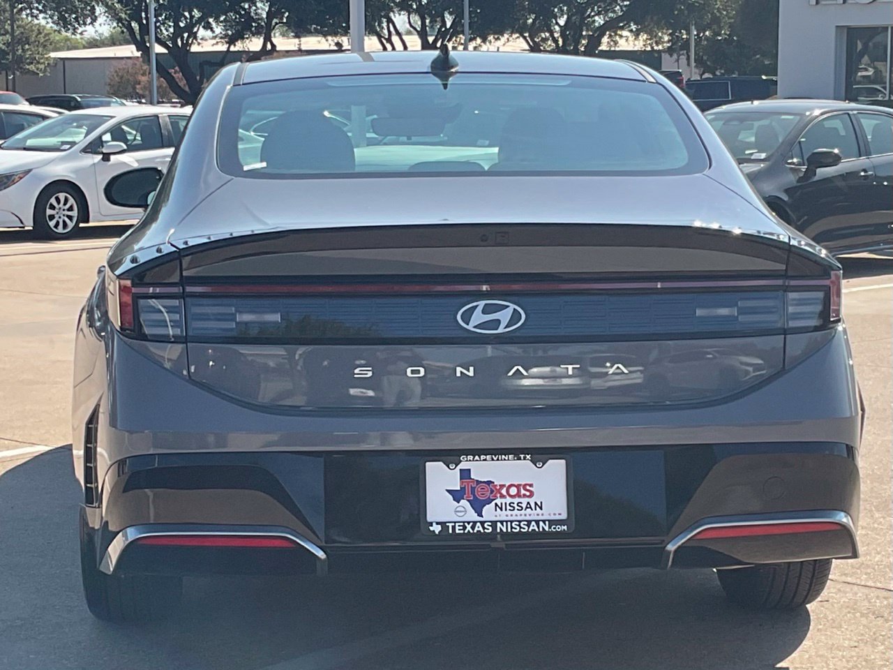 Used 2025 Hyundai Sonata SEL FWD image 5