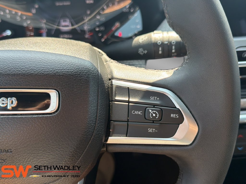 Used 2024 Jeep Compass Latitude AWD/4WD image 20
