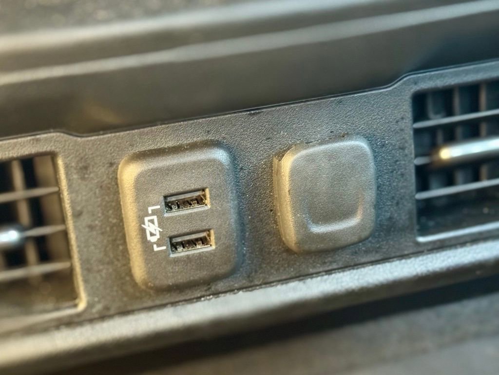 Used 2022 Chevrolet Silverado 1500 LT w/ Bed Protection Package image 26