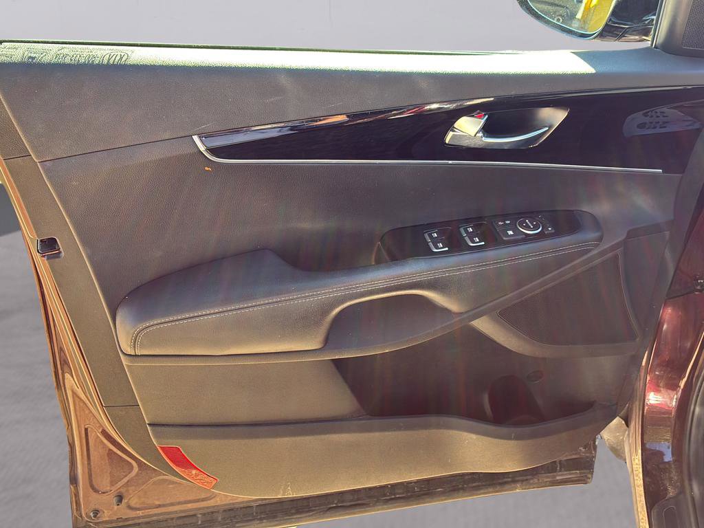 Used 2019 Kia Sorento FWD image 31