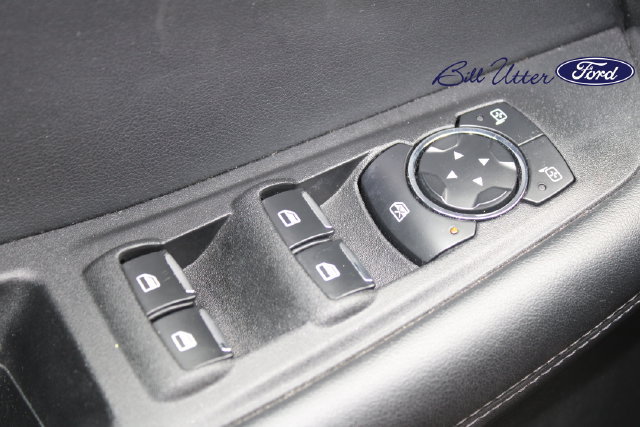 Used 2023 Ford Edge SEL AWD/4WD image 20