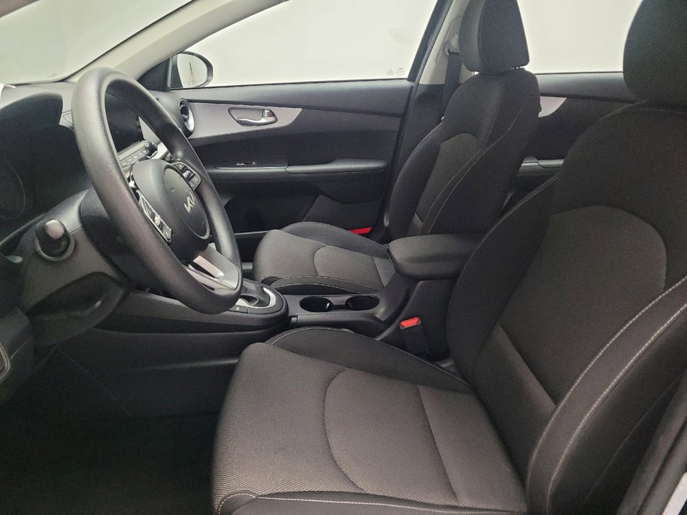 Used 2024 Kia Forte LXS image 17