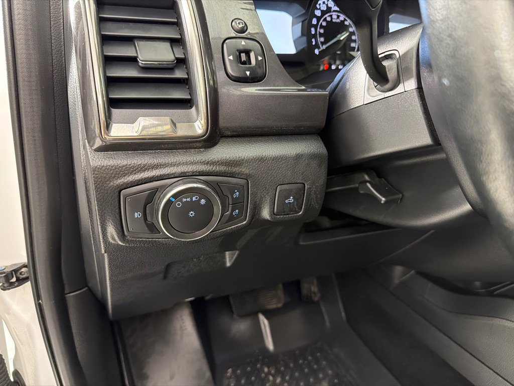 Used 2020 Ford Ranger Lariat w/ Technology Package image 12