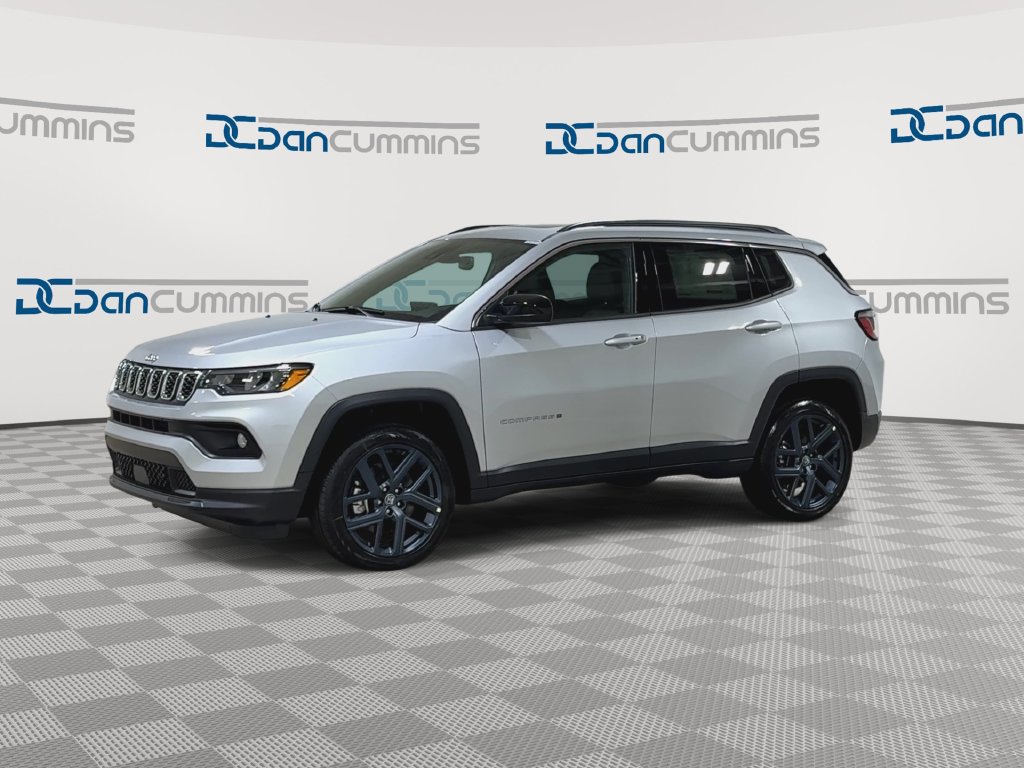 New 2026 Jeep Compass Latitude AWD/4WD image 4