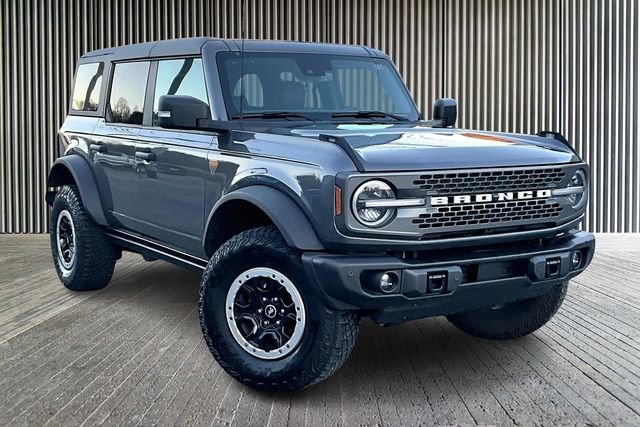 Used 2022 Ford Bronco Badlands w/ Sasquatch Package image 11