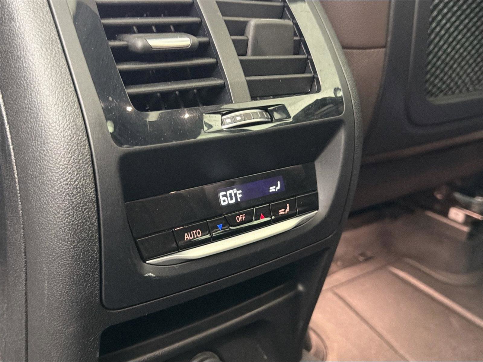 Used 2019 BMW X3 sDrive30i w/ Driving Assistance Package RWD image 25