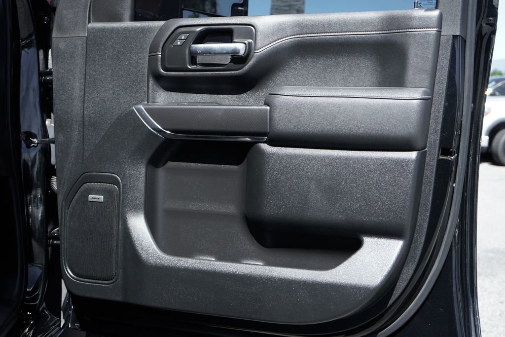 Used 2021 Chevrolet Silverado 2500 LTZ w/ Carhartt Edition image 44