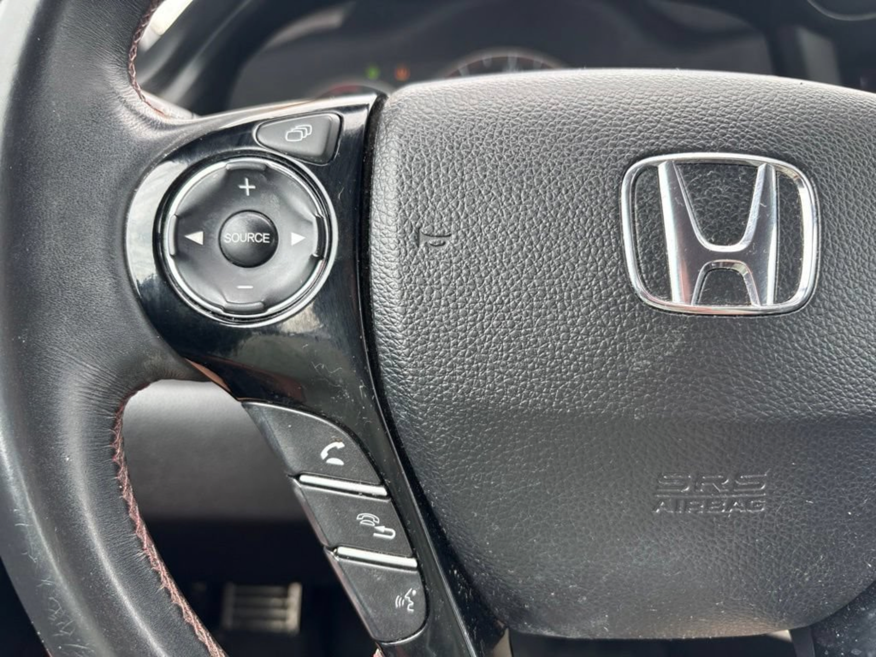 Used 2017 Honda Accord Sport Special Edition image 8