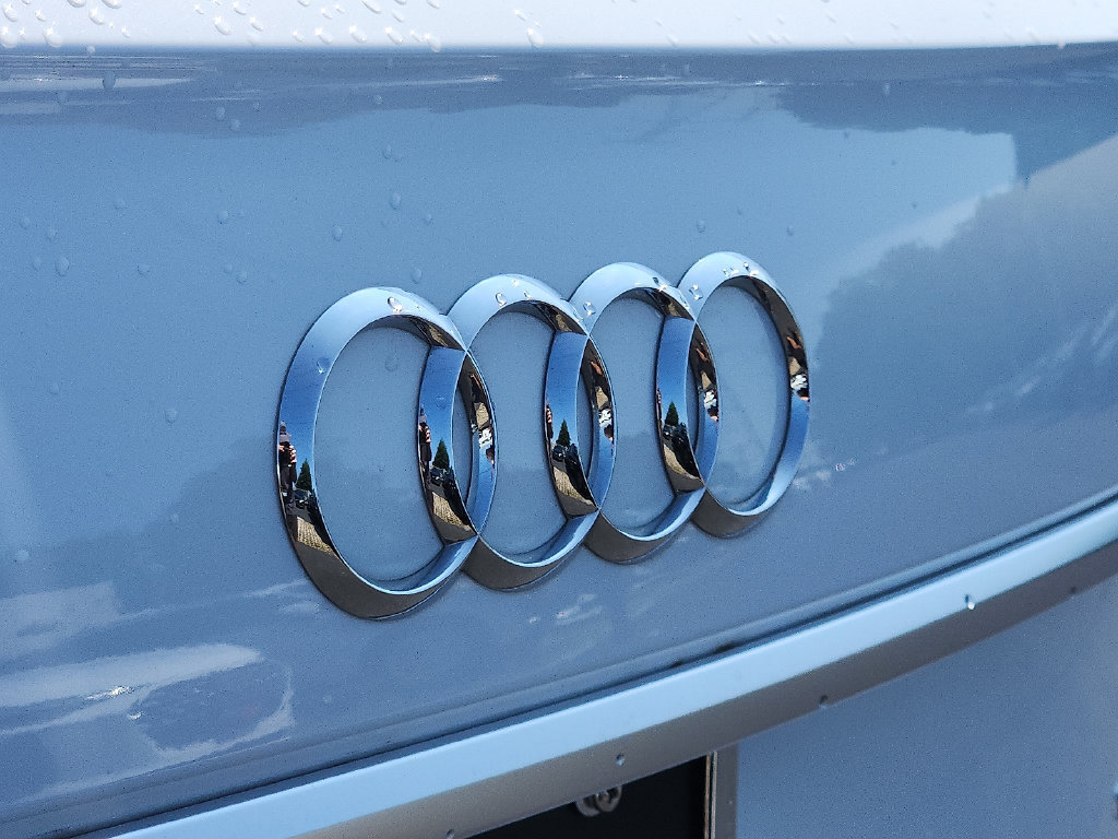Certified 2023 Audi Q5 2.0T Premium w/ Convenience Package AWD/4WD image 30