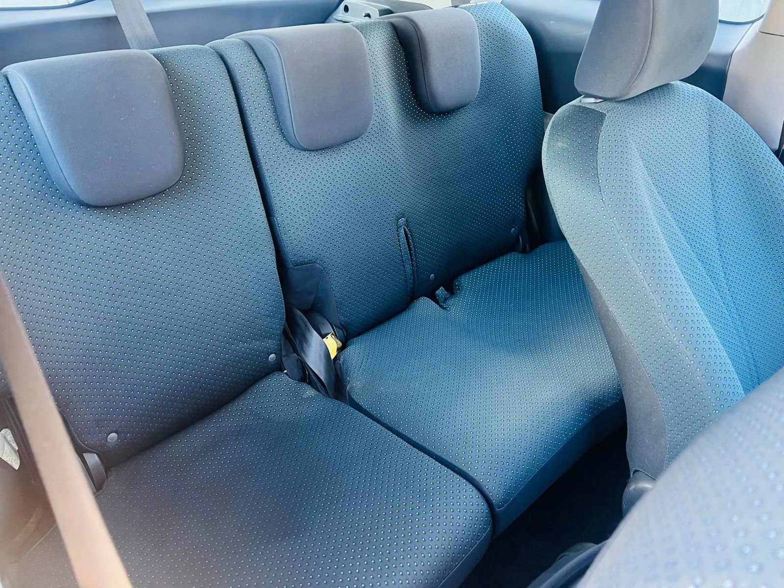 Used 2008 Toyota Yaris 2-Door Hatchback image 17