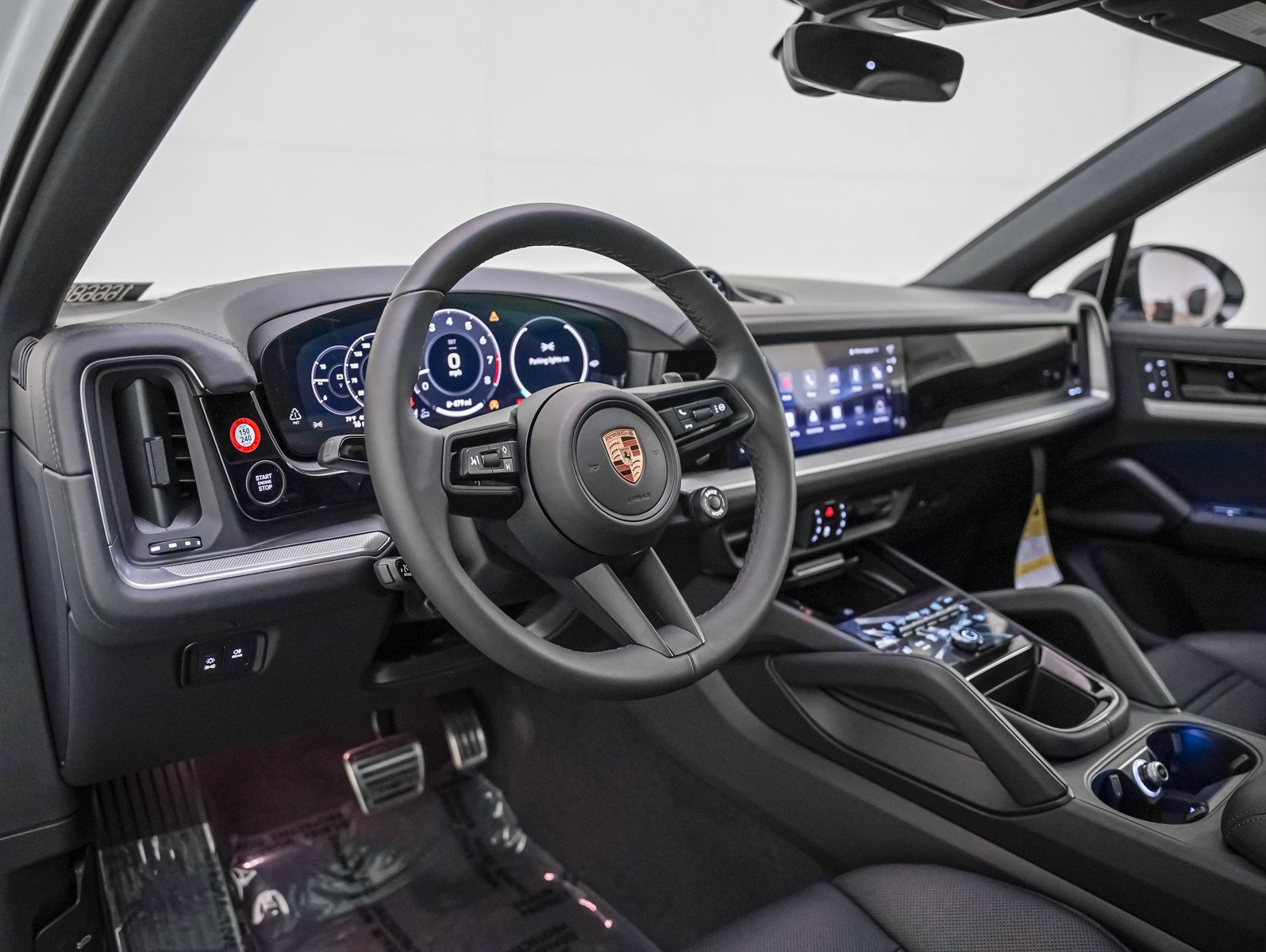 New 2026 Porsche Cayenne S image 4