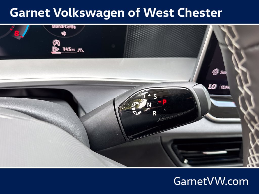 New 2026 Volkswagen Tiguan SE AWD/4WD image 18