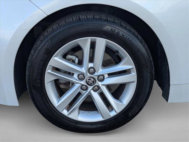 Used 2021 Toyota Corolla SE FWD image 23