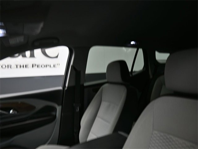 Used 2020 GMC Terrain SLE image 17