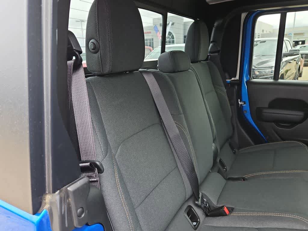 New 2025 Jeep Gladiator Sport AWD/4WD image 25