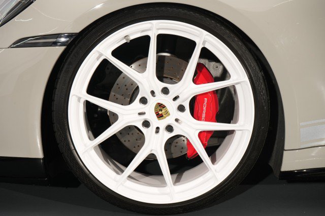 Used 2020 Porsche 911 Carrera 4S AWD/4WD image 34