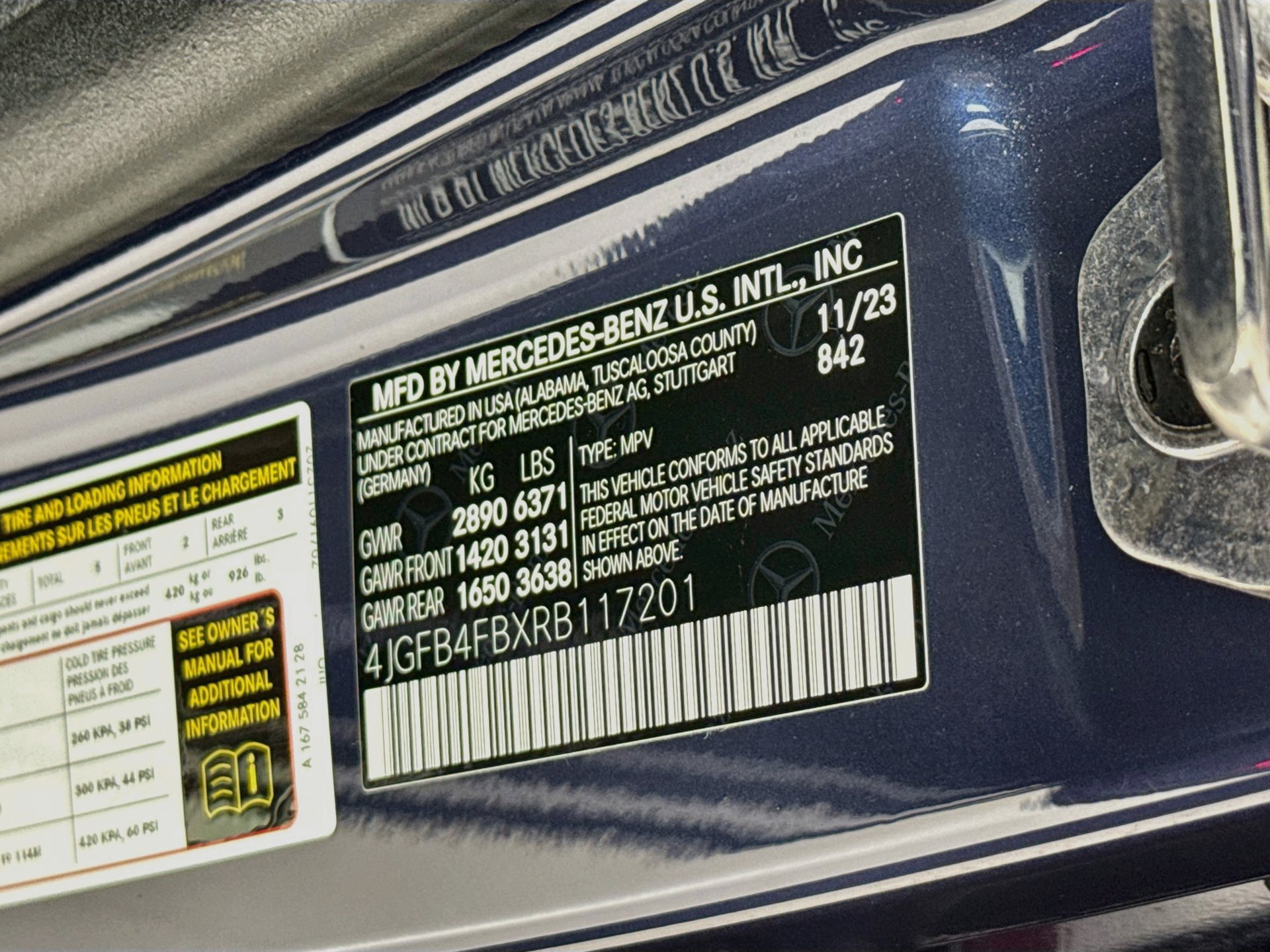 Used 2024 Mercedes-Benz GLE 350 4MATIC image 35
