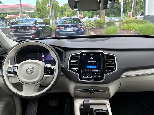Certified 2025 Volvo XC90 T8 Plus w/ Protection Package AWD/4WD image 24