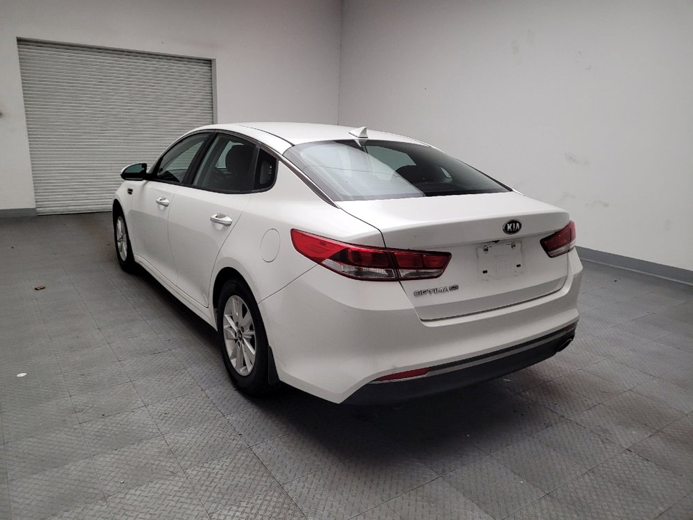 Used 2016 Kia Optima LX image 5