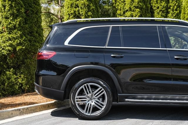 Used 2024 Mercedes-Benz GLS 450 4MATIC w/ Pinnacle Trim Package image 13