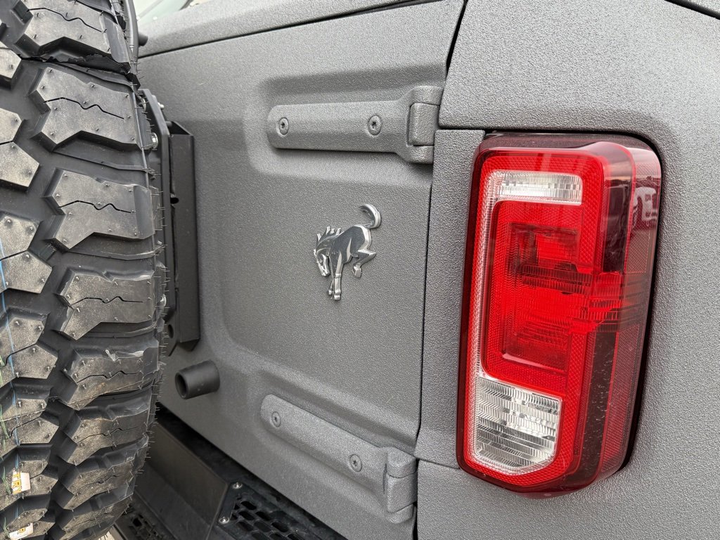 Used 2021 Ford Bronco 4-Door image 18