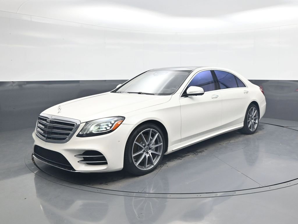 Used 2019 Mercedes-Benz S 560 Sedan image 2