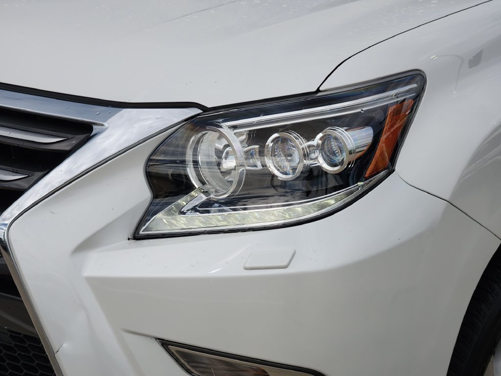 Used 2019 Lexus GX 460 Premium AWD/4WD image 9