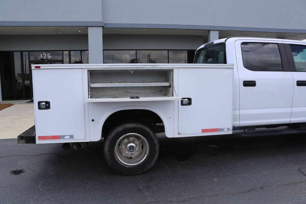 Used 2018 Ford F350 XL w/ Power Equipment Group AWD/4WD image 5