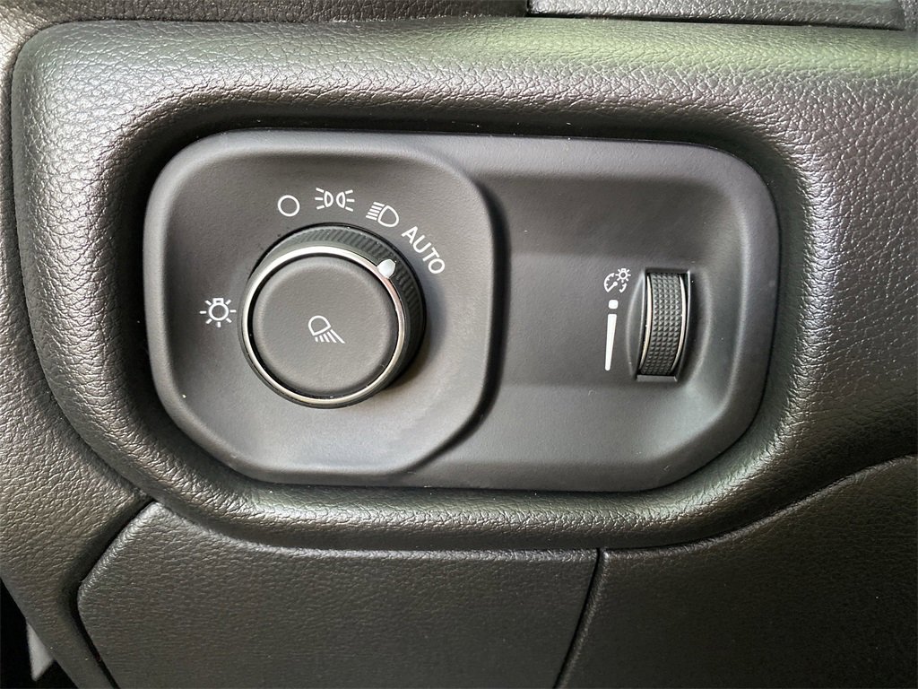 Used 2024 RAM 2500 Tradesman w/ Protection Group image 19
