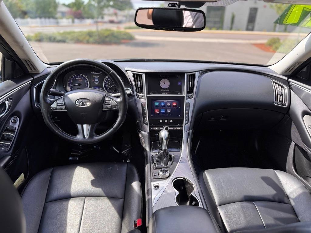 Used 2017 INFINITI Q50 2.0t w/ Moonroof Package AWD/4WD image 9
