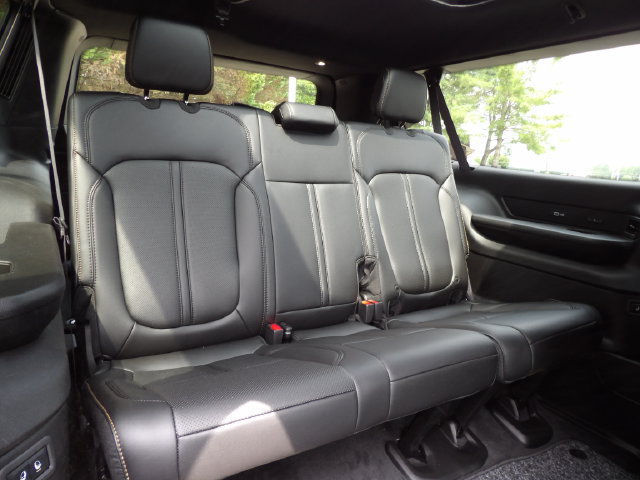 New 2026 Jeep Grand Wagoneer L 4WD image 13