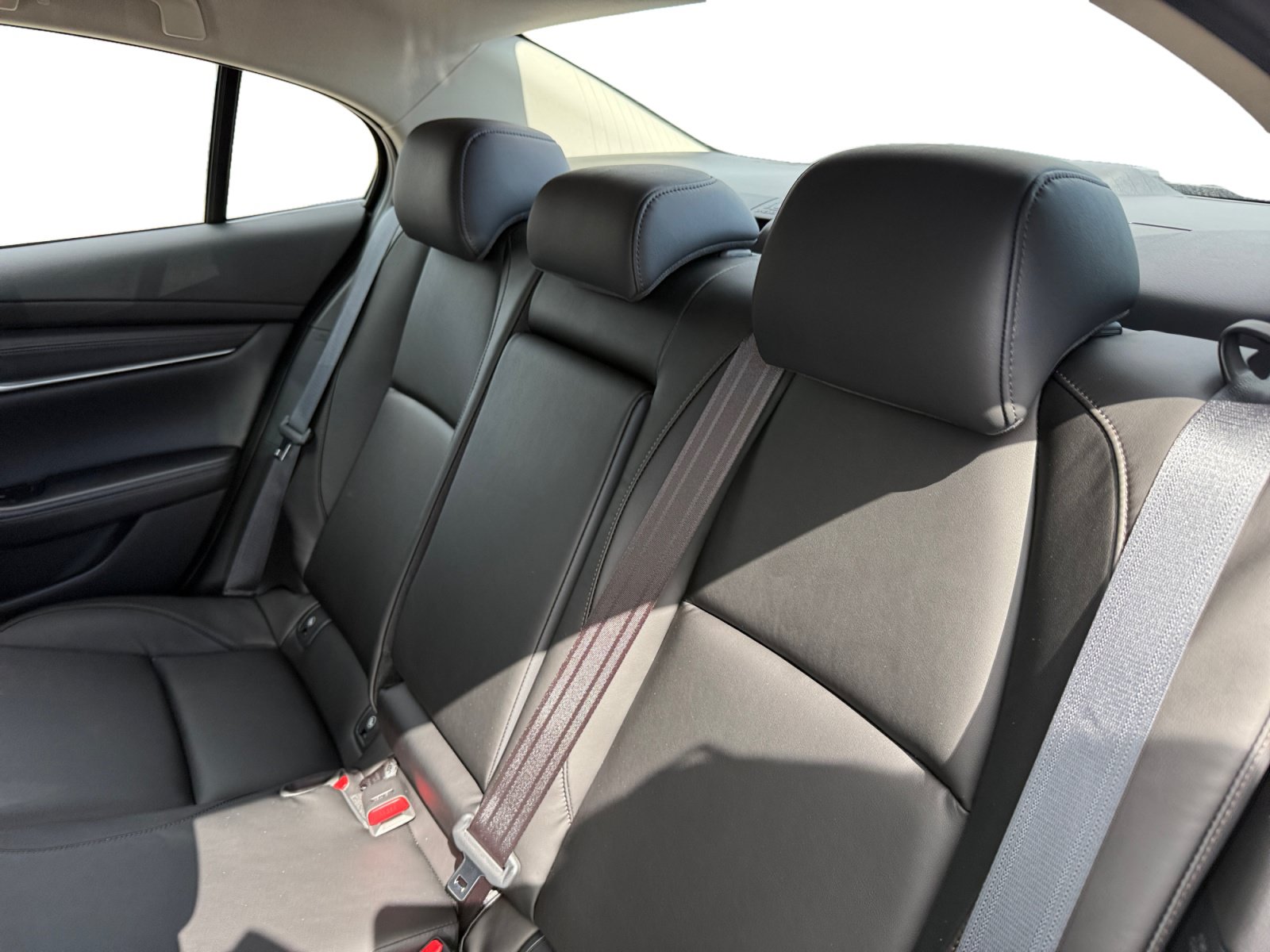 New 2026 MAZDA MAZDA3 s Sport FWD image 16