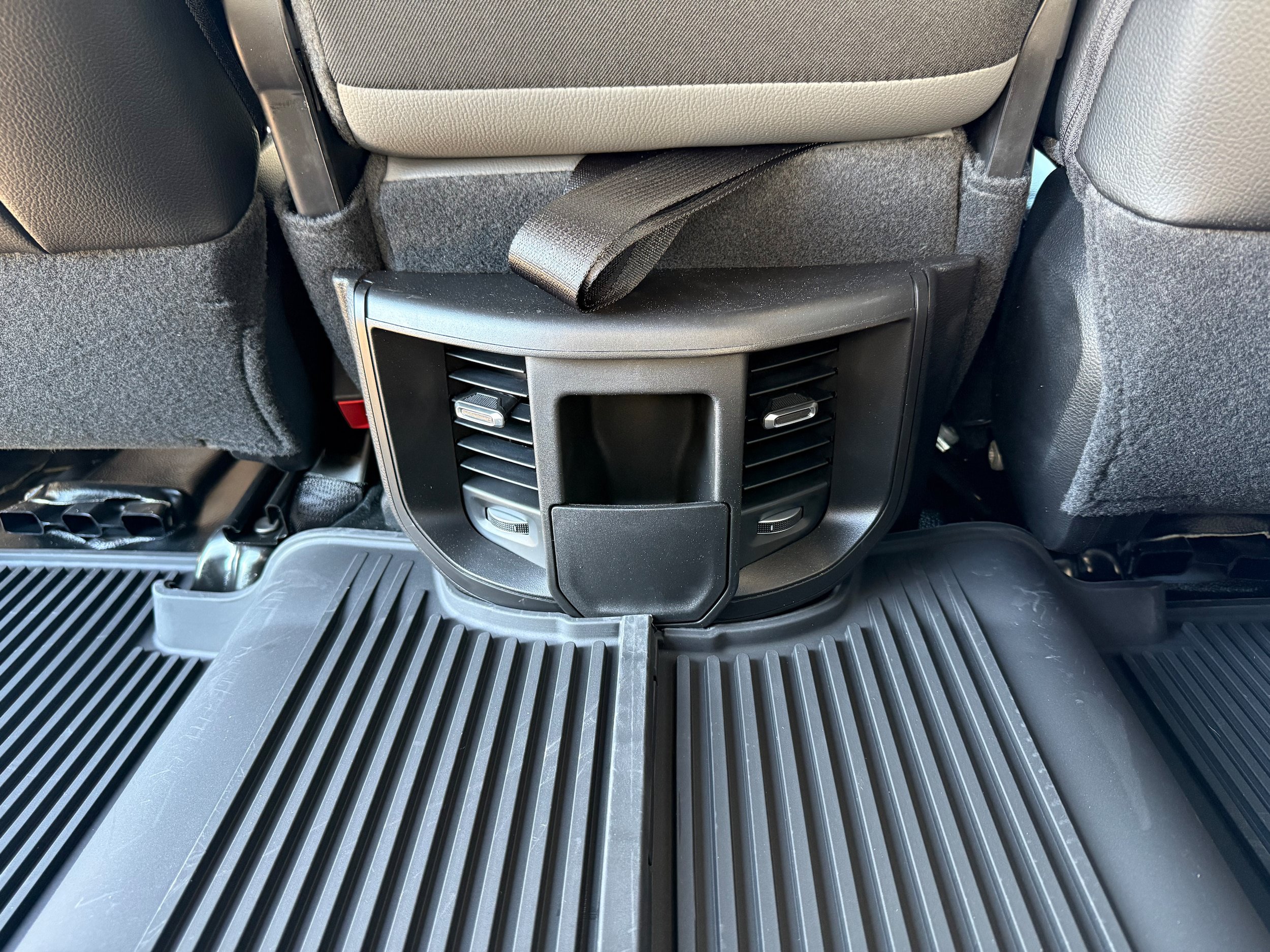New 2026 RAM 3500 Tradesman AWD/4WD image 12