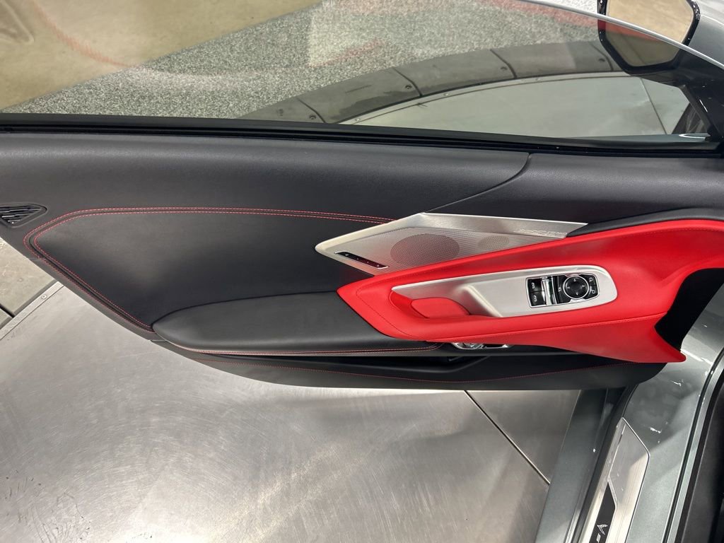 Used 2023 Chevrolet Corvette Stingray Preferred Cpe w/ Z51 Performance Package image 13