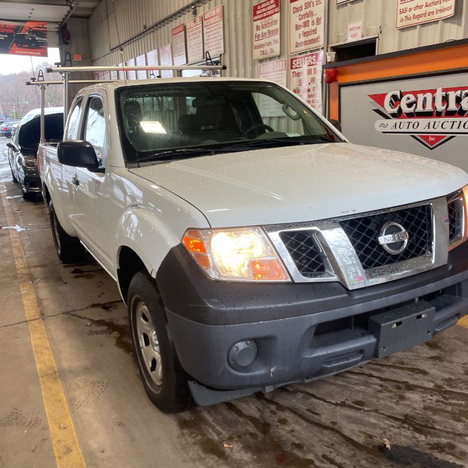 Used 2015 Nissan Frontier S image 5