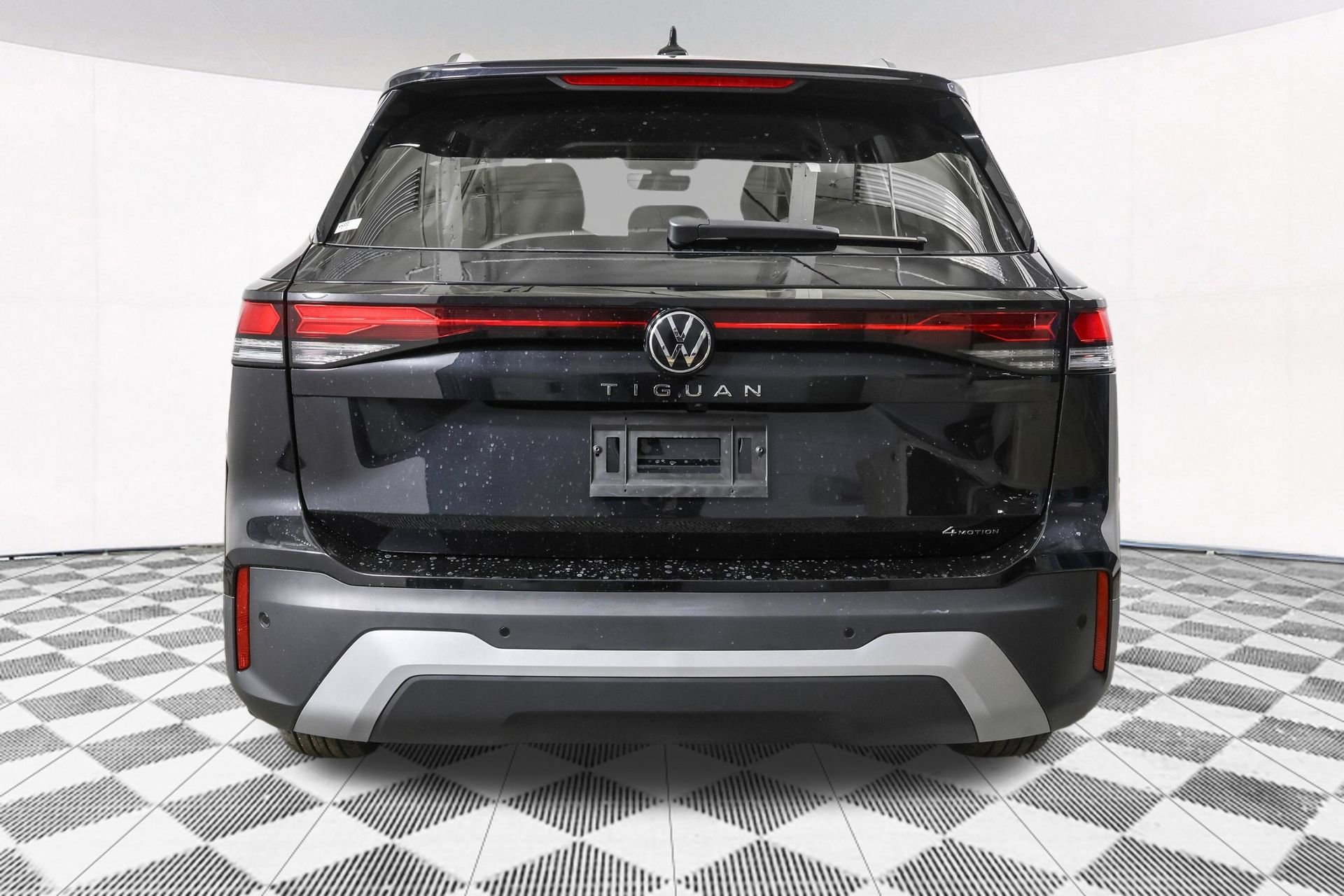 New 2026 Volkswagen Tiguan S AWD/4WD image 14