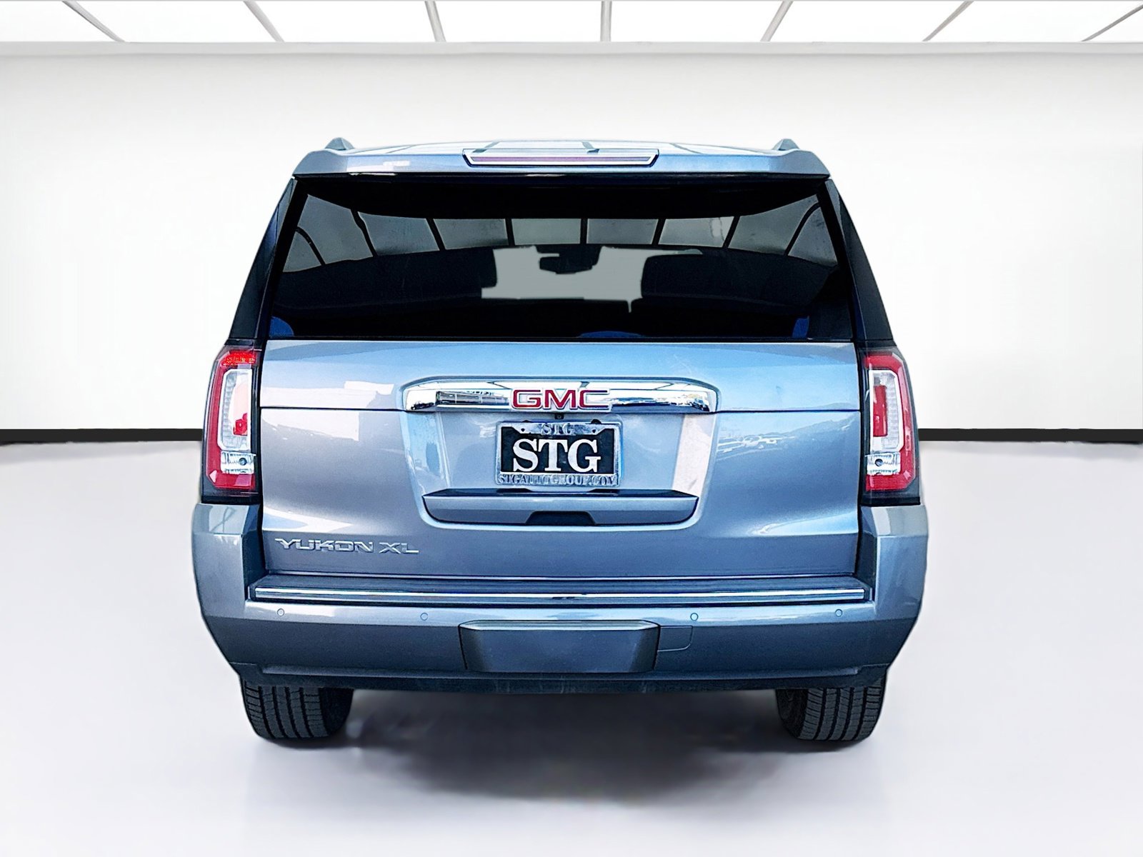 Used 2020 GMC Yukon XL Denali RWD image 5