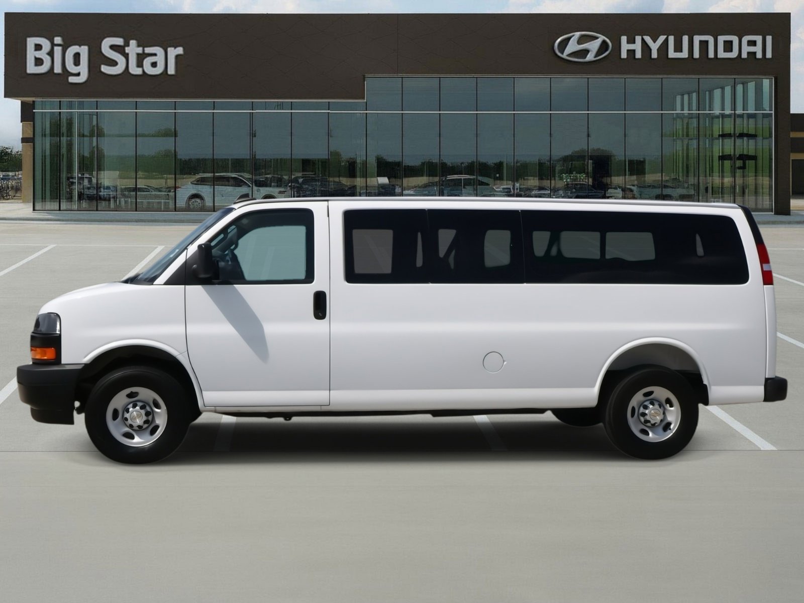 Used 2025 Chevrolet Express 3500 LS image 2