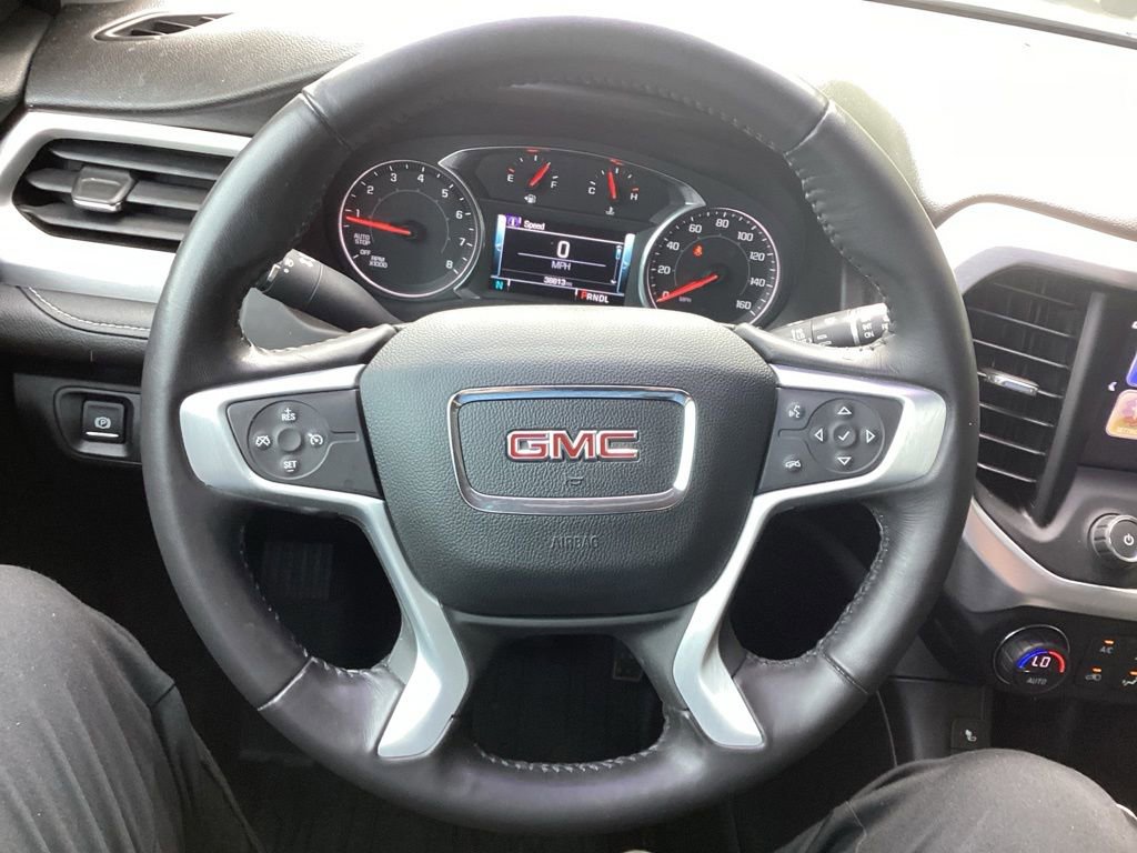 Used 2018 GMC Acadia SLT w/ LPO, Black Accent Package FWD image 46