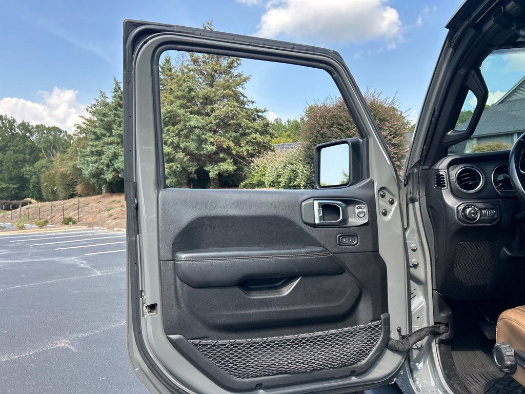 Used 2022 Jeep Gladiator Overland w/ Popular Equipment Package AWD/4WD image 66