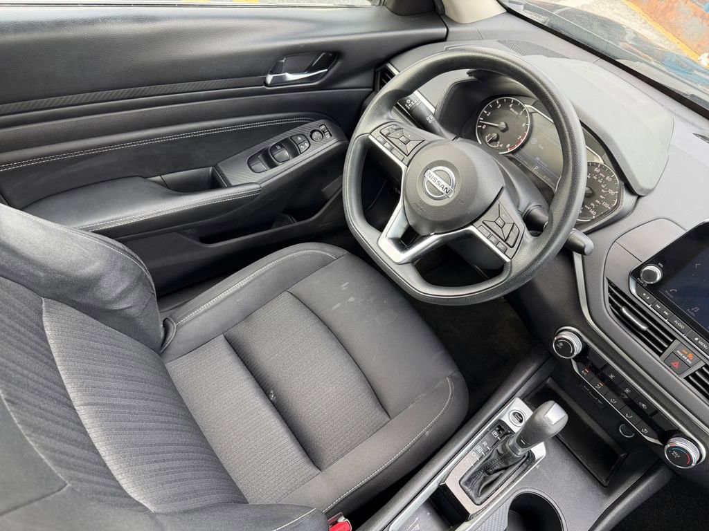 Used 2019 Nissan Altima 2.5 S FWD image 22