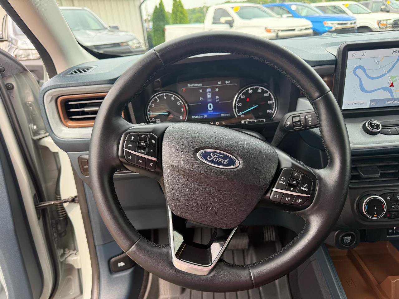 Used 2024 Ford Maverick Lariat AWD/4WD image 16