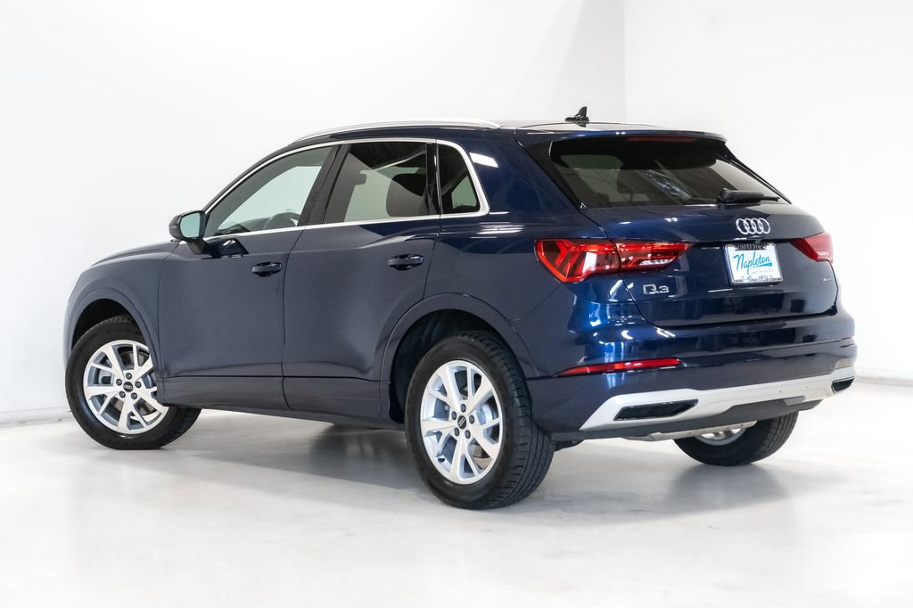Used 2023 Audi Q3 2.0T Premium w/ Convenience Package AWD/4WD image 30