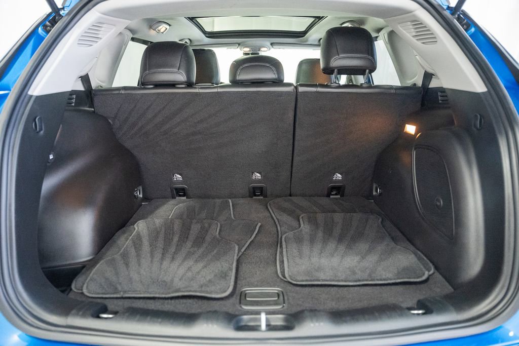 Certified 2022 Jeep Compass Limited w/ Sun and Sound Group image 13