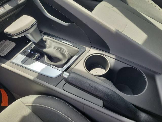 New 2026 Hyundai Elantra Sport FWD image 15