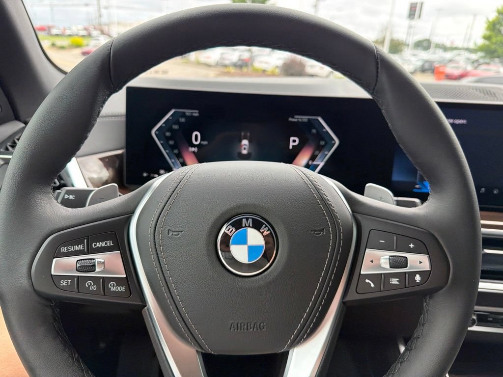 New 2026 BMW X5 sDrive40i w/ Parking Assistance Package RWD image 17