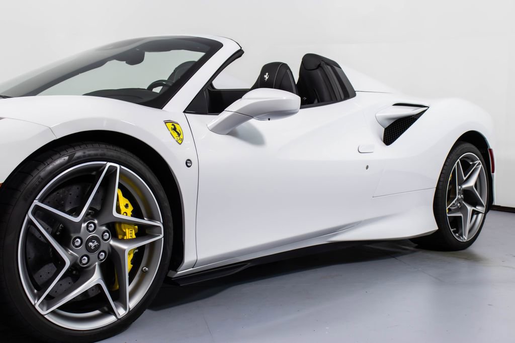 Certified 2022 Ferrari F8 Tributo image 30