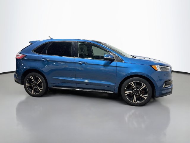 Used 2019 Ford Edge ST w/ Equipment Group 401A AWD/4WD image 6
